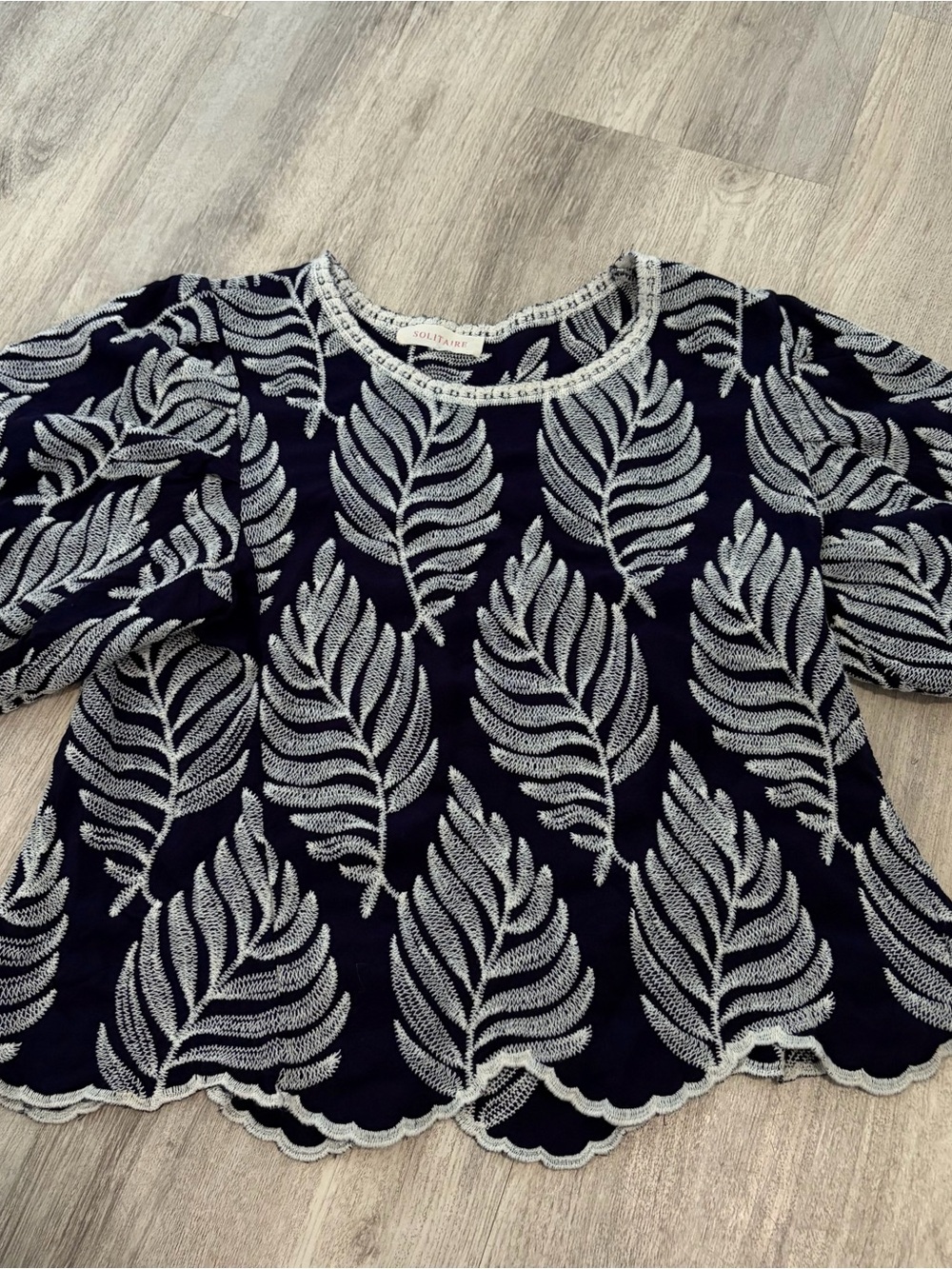 Solitaire Embroidered Floral Top Womens S Navy Leaf  Boho Cottage Anthropologie